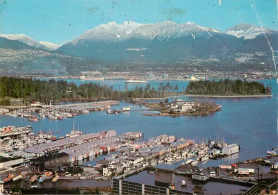 Vancouver — Porto de Vancouver com montanhas nevadas — Publicado por Natural Color Productions, Ltd. KM-19