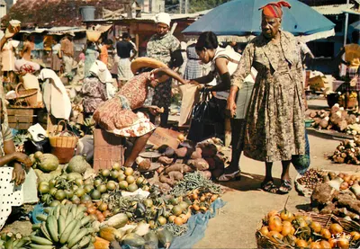 Mercado de Fort-de-France — Antilhas Francesas — Hachette
