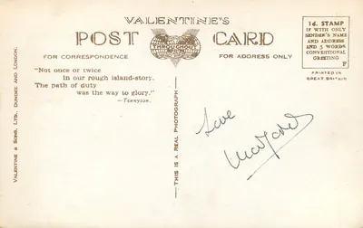 Zamek Mound, Bishops Stortford — widok drogi z drzewami z kobietą — karta pocztowa Valentine's n°215244 — Rewers
