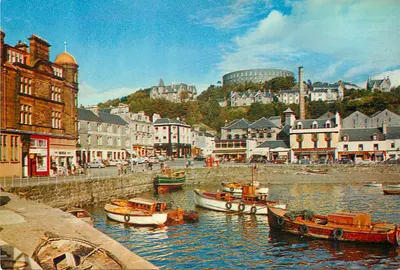 Oban — vista do porto e do castelo — Millar and Lang Ltd, série nacional de cores, n°192