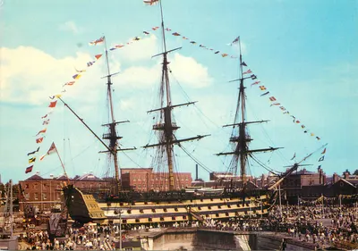 H.M.S. Victory — navio-estrela de Lord Nelson — Portsmouth, Hampshire