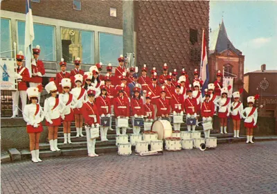 Drumband "VOLHARDING" Arnhem-Z. — Editor J.P. OFFSET, n° 169