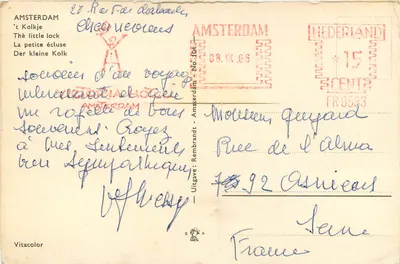 Amsterdam — Canal avec bateau et édifice à dôme — éditeur Vitacolor, n°104 — Verso