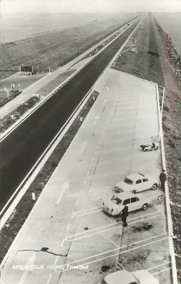 Afsluitdijk — vista aérea em direção a Friesland — Editor Th. E. Conijn, Wieringen