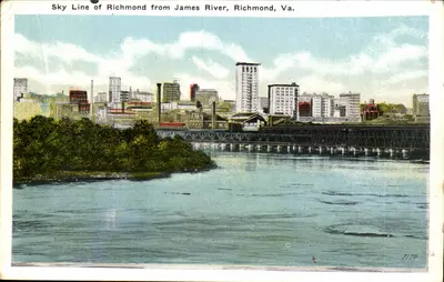 Linha do Céu de Richmond vista da Rio James, Richmond, Va. — Publicado pela Hessele Co. — n° 777e