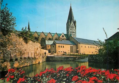 Paderborn — Catedral e castelo imperial — Wolfg. Hans Klocke-Verlag, n° 4790