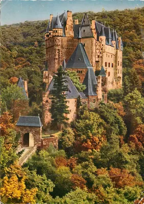 Castelo de Eltz — Floresta de outono — BURG ELTZ, Verlag F. G. Zeitz KG