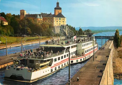 Navio « DDSG WIEN » — barragem de Ybbs — editor Erste Donau-Dampfschiffahrts-Gesellschaft