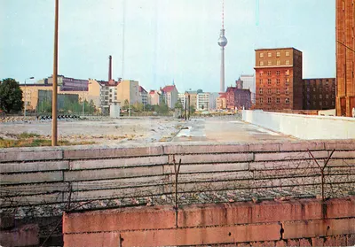 Berlin-Kreuzberg — Muro no Spittelmarkt — DEFOT C 2563