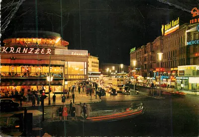 Berlin, Café Kranzler am Kurfürstendamm — scène nocturne avec néons et circulation — éditeur Krüger 921/22