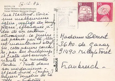 Kaiser-Wilhelm-Gedächtniskirche — pozostałość po pożarze — wydawca Herst. u. Verlag Schöning & Co + Gebrüder Schmidt — Rewers