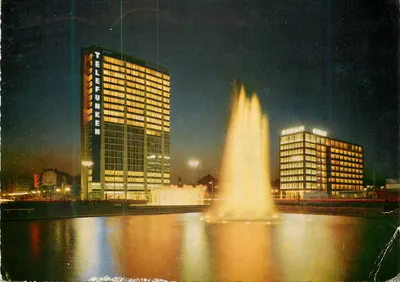 Berlim - Ernst-Reuter-Platz com fonte — Telefunken — 2027C