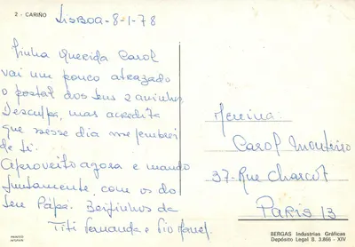 Menina com coelho — Parabéns — W.T. — Impressa na Espanha — Verso