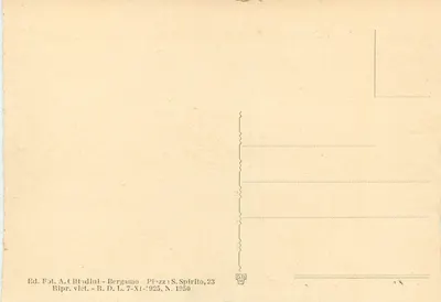 Bergame — Vista da praça central com fonte — Ed. Fot. A. Cittadini, N° 1950 — Verso