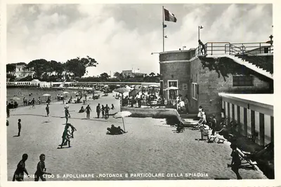 Brindisi, Lido S. Apollinare - Rotonde e particular da praia