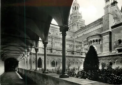 Certosa di Pavia — Vista do pequeno claustro — F.lli Scrocchi, Milão