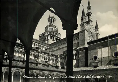 Certosa de Pavia — O lado sul da Igreja do pequeno claustro — Ed. Muzio, n° 027