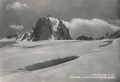 Torre Ronde m. 3790 — vista do glaciar do Gigante — Club Alpin Italien, Torino