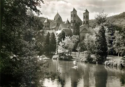 Maria Laach, Abadia — Vista do Lago dos Cisnes — Kunstverlag Maria Laach, Nr. 203