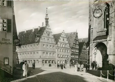 Dinkelsbühl, a cidade de 1000 anos — Marktplatz com o Gustav-Adolf-Haus — edição fotográfica