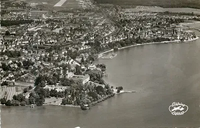 Friedrichshafen am Bodensee — vista aérea — Schöning Luftbild