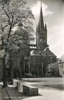 Bad Aachen. Ao Dom — vista da catedral — Cramers Kunstfotostalt KG, Dortmund
