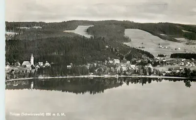 Titisee (Schwarzwald) — vista panorâmica do lago e do vilarejo — Verlag Erwin Burda, Freiburg im Breisgau