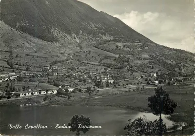 Valle Cavallina - Endine - Panorama — editor não visível
