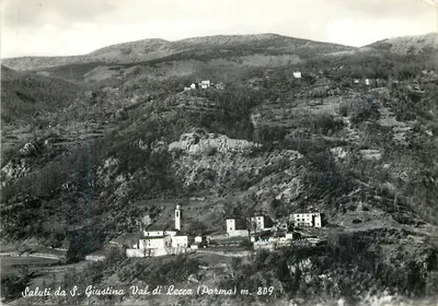 S. Giustina - Val di Lecca (Parma) — vista panorâmica do vilarejo e do paisagem montanhosa — Rip. vietata Malatesta