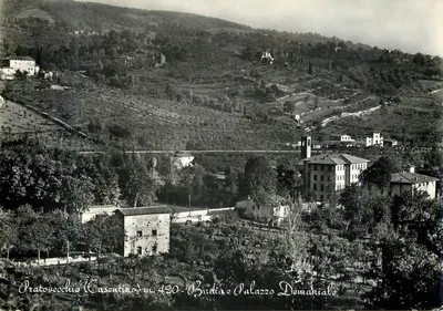 Pratovecchio (Cesentino) — Vista de Budia e Palazzo Demaniato — Vera Fotografia