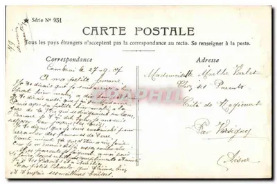 Un homme offrant des fleurs à une femme — Le Dimanche des Amoureux — Éditeur L. Normand, Paris — Verso