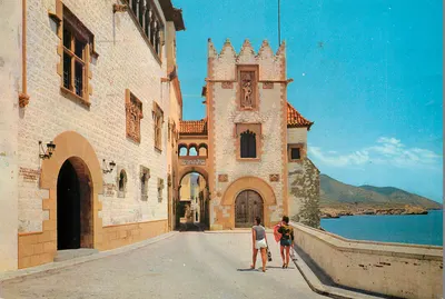 Sitges (Playa de Oro) — O Museu "Maricel" — Editor J. Alfonso El Sabio