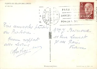 Port Sóller (Mallorca) — widok panoramiczny portu i wzgórz — wydawca Sadadcolor, nr PM 744 — Rewers
