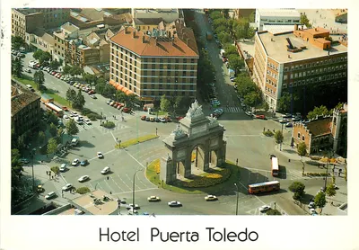 Hotel Puerta Toledo — Madrid — Edições 07
