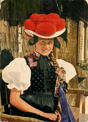 Bilhete postal moderno Schwarzwald erin aus dem Gutachtal Folklore