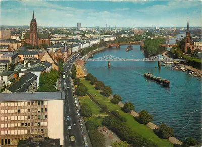 Frankfurt am Main — Mainlauf com Ponte de Ferro e Catedral — editor FF 2689