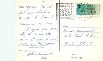 Widok z Francfortu nad Menem — czerwone kwiaty na pierwszym planie — wydawca Bertramstr. 73, Frankfurt am Main — Rewers