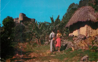 La Citadelle — fortaleza sobre uma montanha — Pan American World Airways