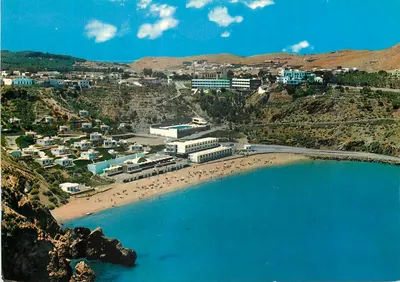 El Hoceima — praia, bangalôs e hotéis — Éditions Librería Escolar