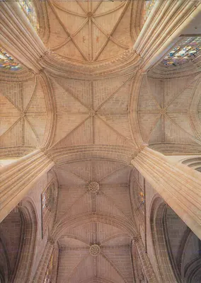 Mosteiro da Batalha — vista do transepto — Museu do Mosteiro da Batalha