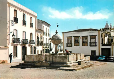 Évora — Fonte das Portas de Moura (século XVI) — Portugal Turístico, n° 251/Pr