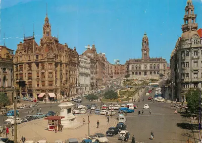 Porto — Praça da Liberdade e Avenida dos Aliados — NS