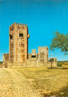 Castelo de 5 Quinas — Portugal — Edição COMER Lisboa