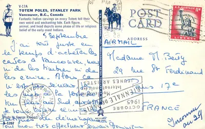 Totemy, Park Stanley — Vancouver, B.C., Kanada — Fotografia George'a Kapperta, S-1207 — Rewers