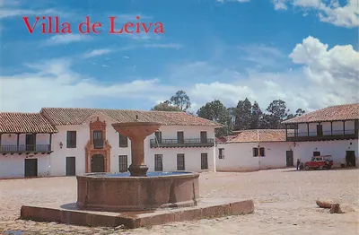 Villa de Leiva — praça principal — A.A. 18360 Bogotá-Fotos-Omar Bechara, série GOR-132