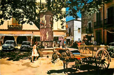 Praça típica de Tossa de Mar — Costa Brava — editor Soberanas, n° 5216