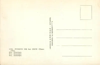 Porto de La Cruz — widok wybrzeżny z budynkiem YEOWARD — Wydawnictwo Arribas — Rewers