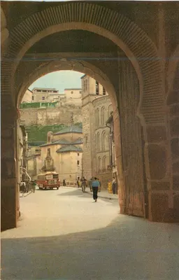 Toledo — Porte Visagra — Photo Torremocha