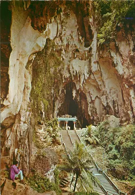 Cavernas de Batu — Kuala Lumpur — Pub. by S.W. Singapore, n° K.L. 5506