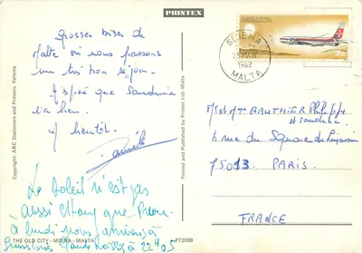 Stara miasto Mdiny — widok z drogi otoczonej drzewami — wydane przez Printex Ltd, Valletta — Rewers
